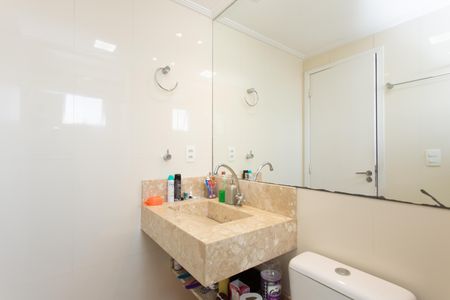 Apartamento à venda com 49m², 2 quartos e 1 vaga Apartamento à venda com 49m², 2 quartos e 1 vagaBanheiro