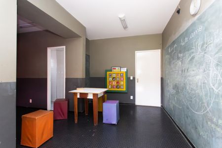 Apartamento à venda com 49m², 2 quartos e 1 vaga Apartamento à venda com 49m², 2 quartos e 1 vagaBrinquedoteca