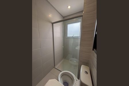Apartamento para alugar com 66m², 2 quartos e 2 vagas Apartamento para alugar com 66m², 2 quartos e 2 vagasBanheiro da Suíte