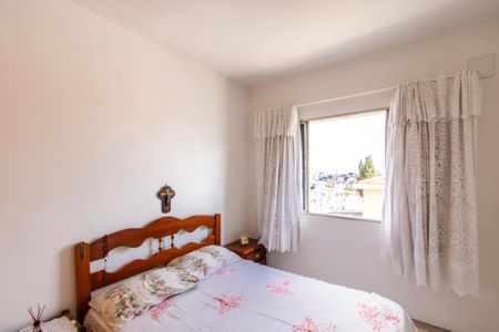 Casa à venda com 850m², 3 quartos e 6 vagasQuarto 2