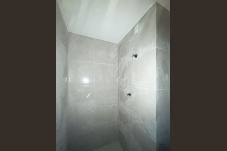 Apartamento à venda com 41m², 2 quartos e sem vaga Apartamento à venda com 41m², 2 quartos e sem vagaBanheiro