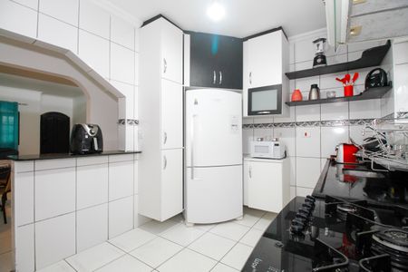 Casa à venda com 160m², 3 quartos e 1 vaga Casa à venda com 160m², 3 quartos e 1 vagaCozinha
