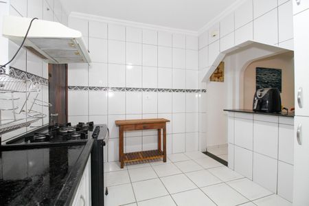 Casa à venda com 160m², 3 quartos e 1 vaga Casa à venda com 160m², 3 quartos e 1 vagaCozinha