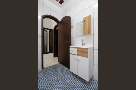 Casa à venda com 160m², 3 quartos e 1 vaga Casa à venda com 160m², 3 quartos e 1 vagaBanheiro Social