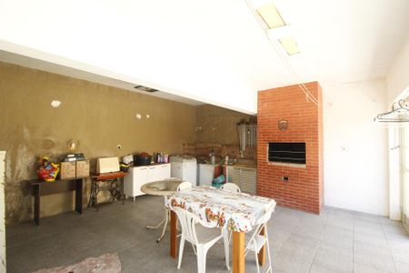 Apartamento à venda com 300m², 4 quartos e 2 vagasChurrasqueira