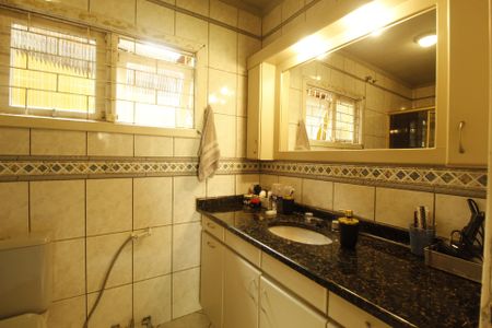 Apartamento à venda com 300m², 4 quartos e 2 vagasBanheiro