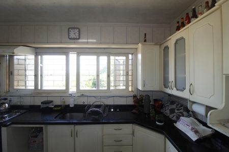 Apartamento à venda com 300m², 4 quartos e 2 vagasCozinha