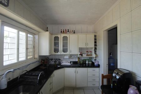 Apartamento à venda com 300m², 4 quartos e 2 vagasCozinha