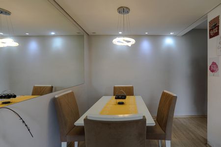 Sala de apartamento para alugar com 2 quartos, 48m² em Vila Mogilar, Mogi das Cruzes