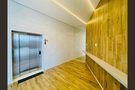 Apartamento à venda com 56m², 2 quartos e 1 vagaHall de entrada