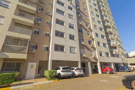 Apartamento para alugar com 56m², 2 quartos e 1 vaga Apartamento para alugar com 56m², 2 quartos e 1 vagaFachada