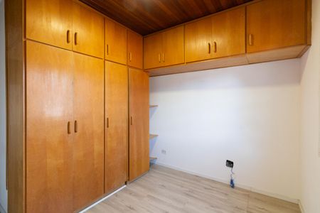 Casa de condomínio à venda com 173m², 3 quartos e 2 vagas Casa de condomínio à venda com 173m², 3 quartos e 2 vagasQuarto 1