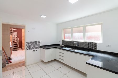 Casa de condomínio à venda com 173m², 3 quartos e 2 vagas Casa de condomínio à venda com 173m², 3 quartos e 2 vagasCozinha