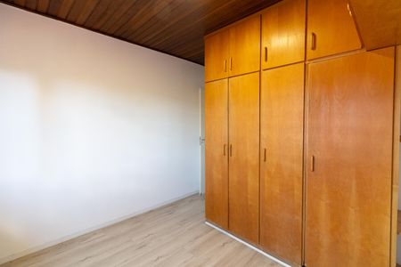 Casa de condomínio à venda com 173m², 3 quartos e 2 vagas Casa de condomínio à venda com 173m², 3 quartos e 2 vagasQuarto 1