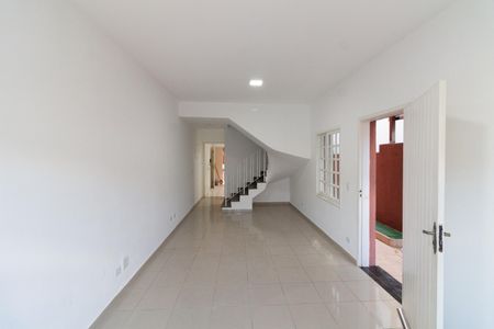 Sala de casa de condomínio à venda com 3 quartos, 173m² em Jardim Pinheiros, São Paulo