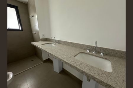 Apartamento à venda com 120m², 3 quartos e 2 vagas Apartamento à venda com 120m², 3 quartos e 2 vagasBanheiro da Suíte 3