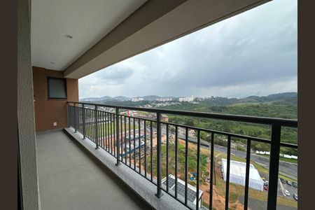 Apartamento à venda com 120m², 3 quartos e 2 vagas Apartamento à venda com 120m², 3 quartos e 2 vagasVaranda