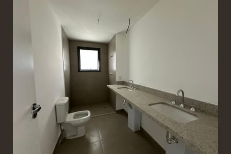 Apartamento à venda com 120m², 3 quartos e 2 vagas Apartamento à venda com 120m², 3 quartos e 2 vagasBanheiro da Suíte 3