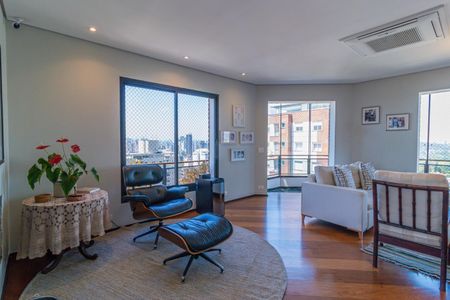 Foto 15 de apartamento à venda com 3 quartos, 361m² em Vila Madalena, São Paulo