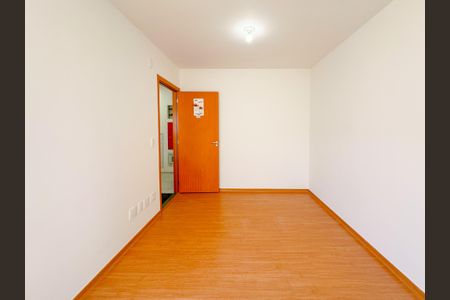 Sala de apartamento para alugar com 2 quartos, 45m² em Serraria, São José