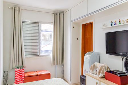 Quarto Suíte de apartamento à venda com 2 quartos, 81m² em Vila Romana, São Paulo