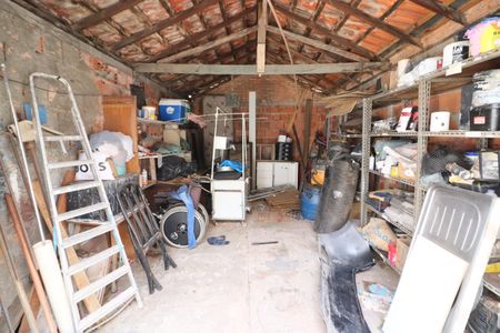 Casa à venda com 96m², 2 quartos e 2 vagasGaragem