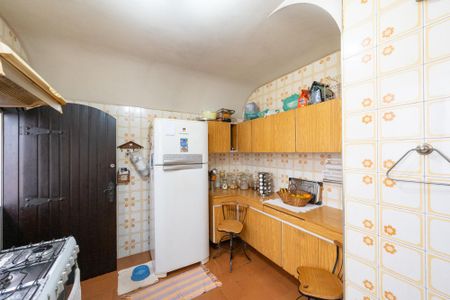 Casa à venda com 372m², 3 quartos e 6 vagas Casa à venda com 372m², 3 quartos e 6 vagasCozinha