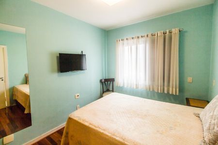 Apartamento à venda com 212m², 4 quartos e 2 vagas