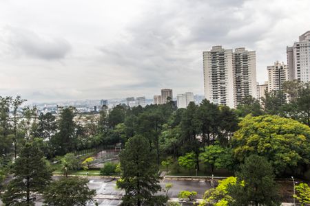 Apartamento à venda com 212m², 4 quartos e 2 vagas Apartamento à venda com 212m², 4 quartos e 2 vagasBanheiro da Suíte