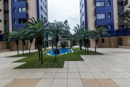 Apartamento à venda com 212m², 4 quartos e 2 vagasEntrada