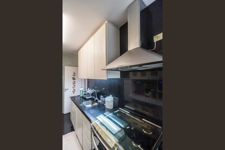 Apartamento à venda com 212m², 4 quartos e 2 vagas Apartamento à venda com 212m², 4 quartos e 2 vagasCozinha