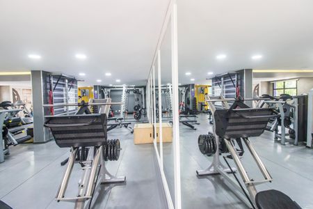 Apartamento à venda com 212m², 4 quartos e 2 vagasAcademia