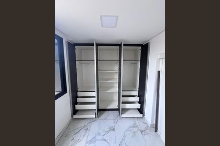 Quarto de apartamento para alugar com 1 quarto, 45m² em Centro, Betim