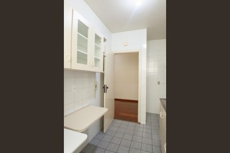 Apartamento para alugar com 65m², 2 quartos e 2 vagas Apartamento para alugar com 65m², 2 quartos e 2 vagasCozinha
