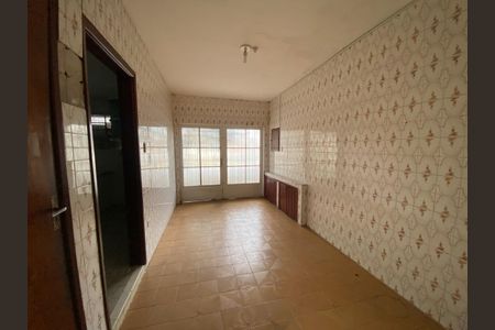 Casa à venda com 115m², 5 quartos e 1 vagaGaragem