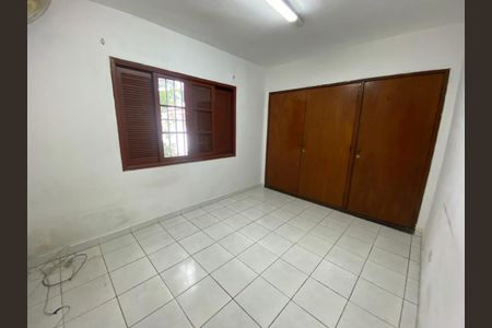 Casa à venda com 115m², 5 quartos e 1 vagaQuarto 2