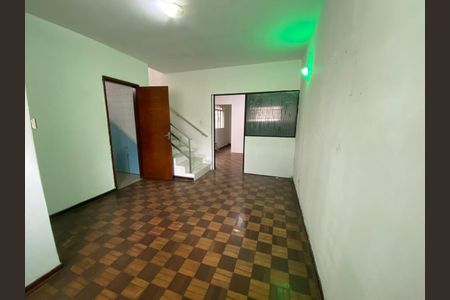 Casa à venda com 115m², 5 quartos e 1 vagaSala 1