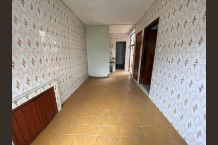 Casa à venda com 115m², 5 quartos e 1 vagaGaragem