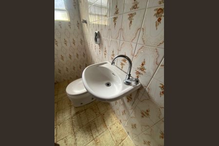 Casa à venda com 115m², 5 quartos e 1 vagaBanheiro da Suíte 1