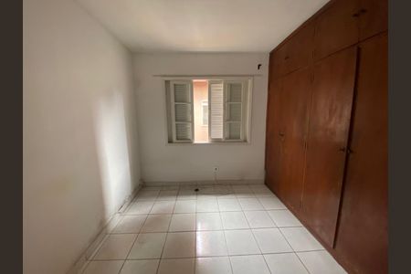 Casa à venda com 115m², 5 quartos e 1 vagaSuíte 2