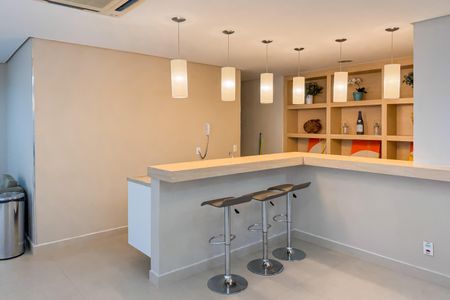 Apartamento à venda com 100m², 2 quartos e 1 vagaSalão de Festas