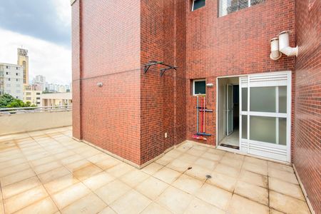 Apartamento à venda com 100m², 2 quartos e 1 vagaÁrea de Serviço