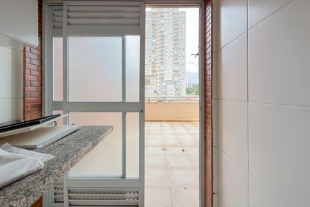 Apartamento à venda com 100m², 2 quartos e 1 vagaÁrea de Serviço