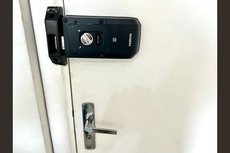 Apartamento para alugar com 55m², 2 quartos e 1 vaga Apartamento para alugar com 55m², 2 quartos e 1 vagaFechadura