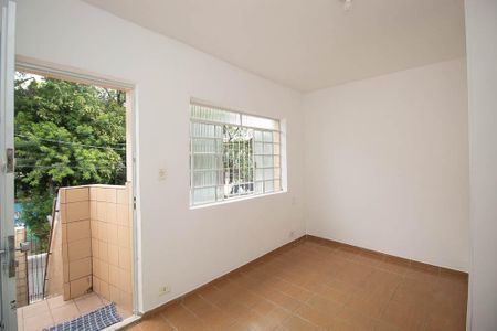 Sala de casa para alugar com 2 quartos, 300m² em Parque Edu Chaves, São Paulo