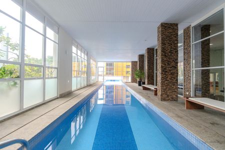 Apartamento à venda com 55m², 1 quarto e 1 vagaÁrea comum - Piscina