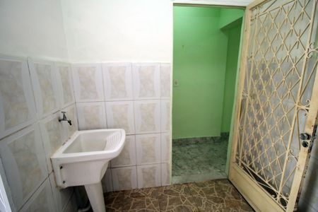 Casa para alugar com 38m², 1 quarto e sem vagaÁrea de Serviço