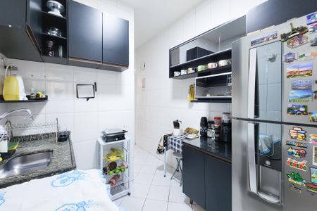 Apartamento à venda com 73m², 2 quartos e 1 vaga Apartamento à venda com 73m², 2 quartos e 1 vagaCozinha