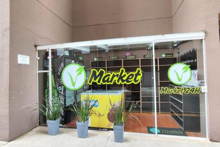 Apartamento à venda com 54m², 2 quartos e 1 vagaMinimercado 