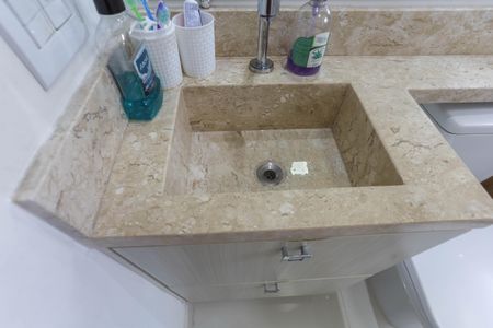 Apartamento à venda com 54m², 2 quartos e 1 vagaBanheiro 